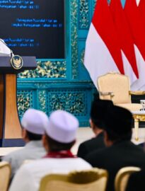 Presiden Prabowo menyampaikan sambutannya pada acara Peringatan Nuzulul Qur’an Tingkat Kenegaraan Tahun 1447 H/2026 M di Istana Negara, pada Selasa, 10 Maret 2026.