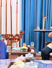 Presiden Prabowo Subianto menerima salah satu penasihat Danantara, Ray Dalio, di Istana Merdeka, Jakarta, pada Jumat, 27 Maret 2026.