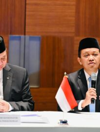 Menteri Energi dan Sumber Daya Mineral (ESDM) Bahlil Lahadalia memberikan keterangan pers kepada media di Seoul, Selasa, 31 Maret 2026.