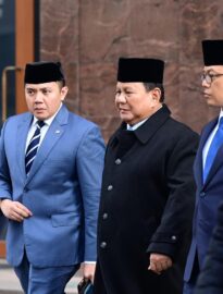 Sekretaris Kabinet (Seskab) Teddy Indra Wijaya mendampingi Presiden Prabowo Subianto pada kunjungan ke Moskow, pada Senin, 13 April 2026.