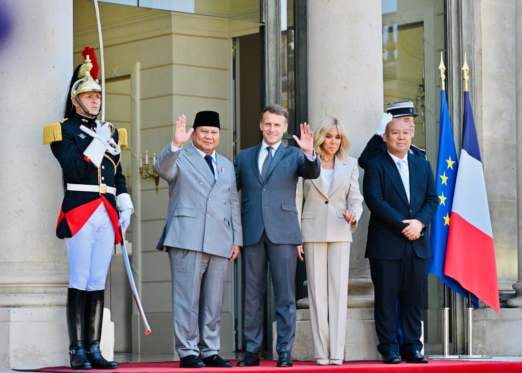 Presiden Republik Indonesia Prabowo Subianto tiba di Istana Élysée, Paris, Prancis, dalam rangka kunjungan kenegaraan, pada Kamis, 28 Mei 2026.