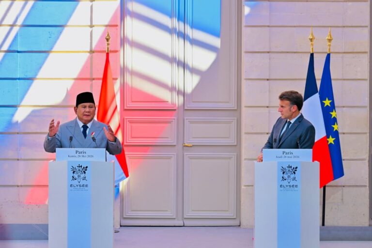 Presiden Republik Indonesia Prabowo Subianto melaksanakan kunjungan kenegaraan ke Istana Élysée, Paris, Prancis, pada Kamis, 28 Mei 2026.