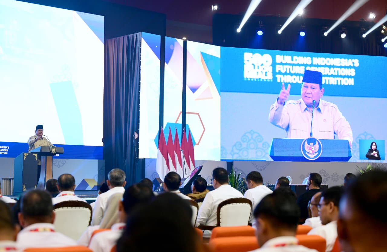 Presiden Prabowo memberikan sambutan pada acara ‘Building Indonesia's Future Generations Through Nutrition’ yang diselenggarakan di Sentul International Convention Center (SICC), Kabupaten Bogor, Provinsi Jawa Barat, pada Rabu, 3 Juni 2026.