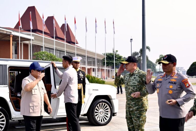 Presiden Prabowo Subianto bertolak menuju Provinsi Lampung dalam rangka kunjungan kerja pada Rabu, 10 Juni 2026.