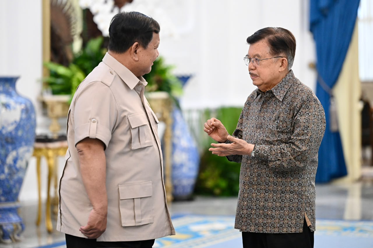 Presiden Prabowo Subianto menerima Wakil Presiden ke-10 dan ke-12 Republik Indonesia Jusuf Kalla, di Istana Merdeka, Jakarta, pada Kamis, 11 Juni 2026.