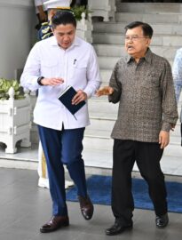Presiden Prabowo Subianto menerima Wakil Presiden ke-10 dan ke-12 Republik Indonesia Jusuf Kalla didampingi Solihin Jusuf Kalla, di Istana Merdeka, Jakarta, pada Kamis, 11 Juni 2026.