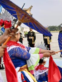 Perdana Menteri (PM) Kerajaan Tailan, Anutin Charnvirakul tiba di Jakarta pada Senin, 3 Agustus 2026, dalam rangka melakukan kunjungan resmi ke Indonesia.