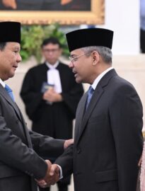 Presiden Republik Indonesia, Prabowo Subianto, resmi melantik Suahasil Nazara sebagai Menteri Keuangan untuk sisa masa jabatan periode 2024-2029.